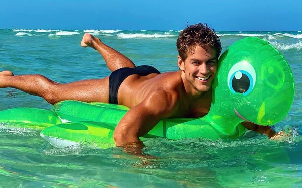 13 Insta-Reasons We Love Out Mexican Soap Star Polo Morín