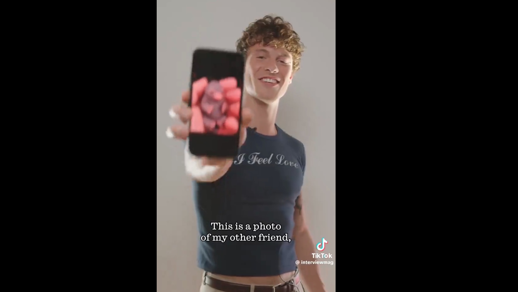 Shawn Mendes Opens Up His Phone's Photos, and Gay Twitter Goes Wild