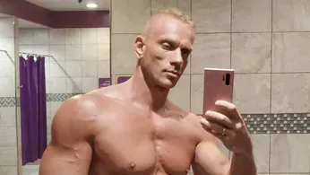 Sergey Korneff Might Be Hotter than the Mojave