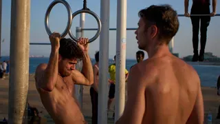 Which Strength Training Method Is Best for You? Experts Break Down the Options